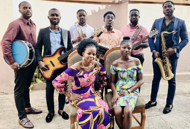 Bandpic: Florence Adooni